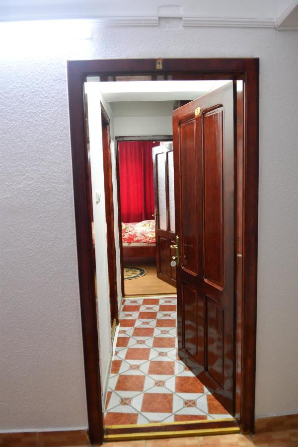 Ostello Casa Simescu I Caransebeş Esterno foto